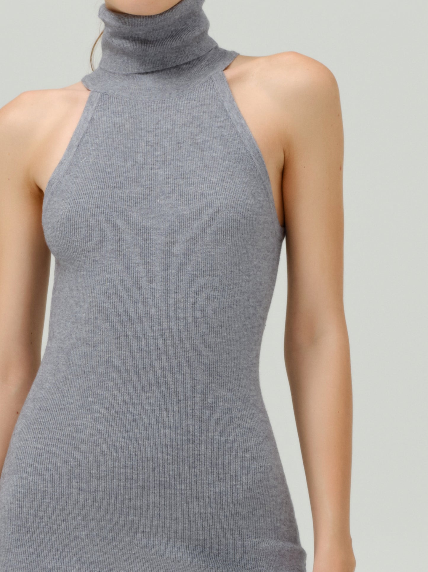 Vestido punto sin mangas