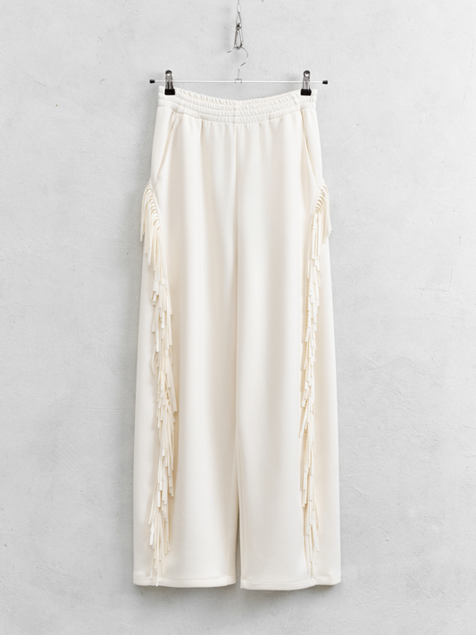 Pantalón sporty flecos