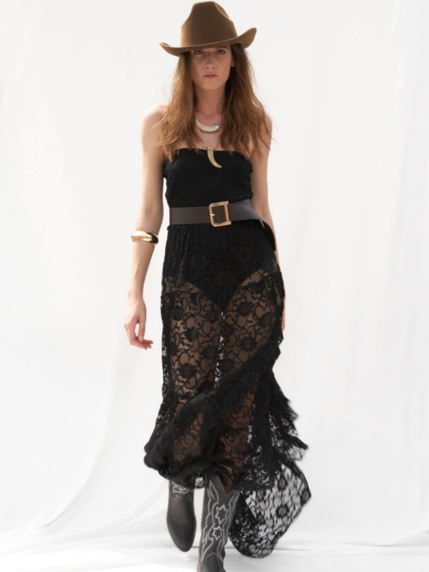 Vestido largo encaje